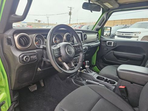 Used 2018 Jeep Wrangler Unlimited Sport S AWD/4WD image 15