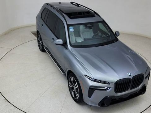 Used 2026 BMW X7 xDrive40i image 82