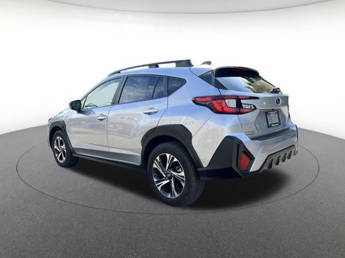 Used 2024 Subaru Crosstrek 2.0i Premium AWD/4WD image 5
