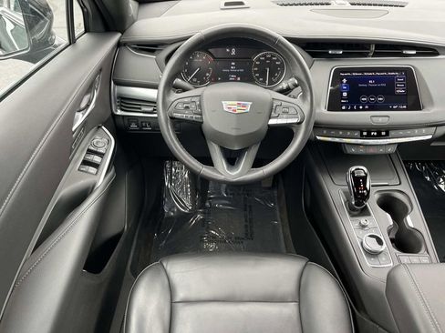 Certified 2023 Cadillac XT4 Premium Luxury w/ Cold Weather Package image 14