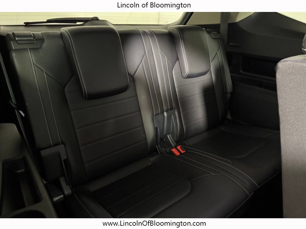 Used 2023 Volkswagen Atlas SEL Premium AWD/4WD image 15