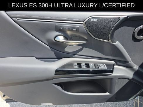 Used 2024 Lexus ES 300h Ultra Luxury w/ Accessory Package (Z1) FWD image 24