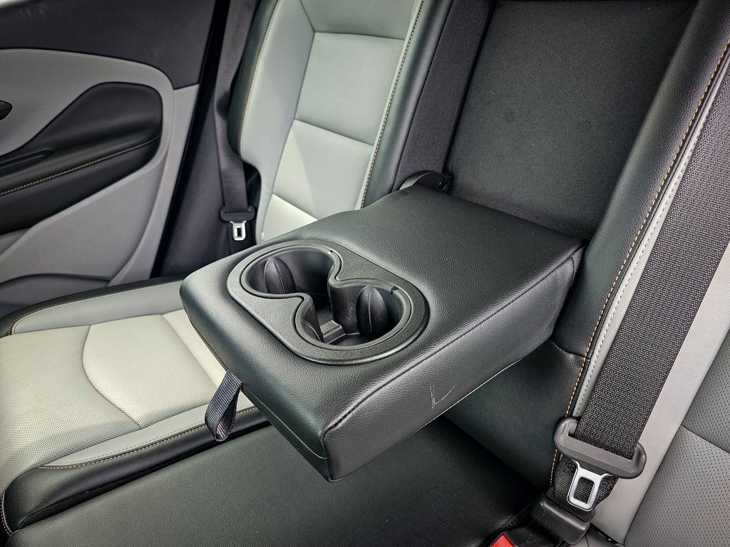 Used 2018 GMC Terrain SLT AWD/4WD image 30