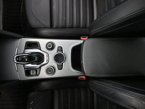 Used 2020 Alfa Romeo Stelvio Ti Sport w/ Quick Order Package 22S Sport image 38