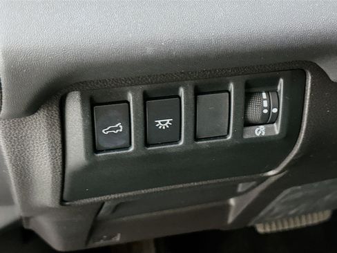 Used 2023 Subaru Ascent Limited AWD/4WD image 17