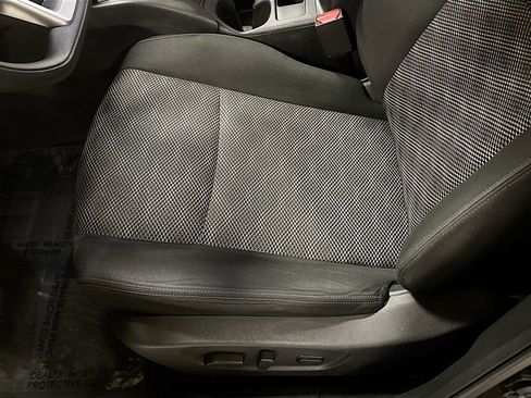 Used 2020 Nissan Rogue Sport SV image 20