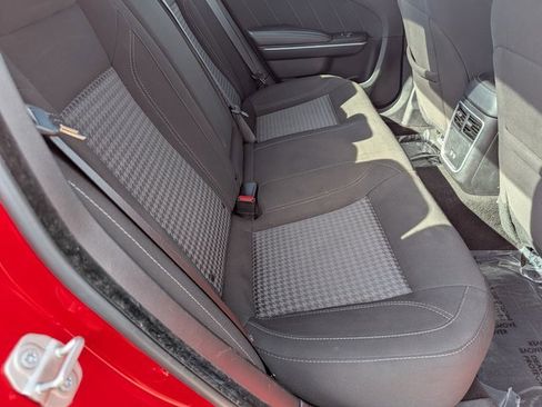 Used 2023 Dodge Charger SXT image 6