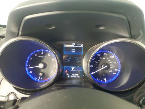 Used 2017 Subaru Outback 2.5i Limited image 26