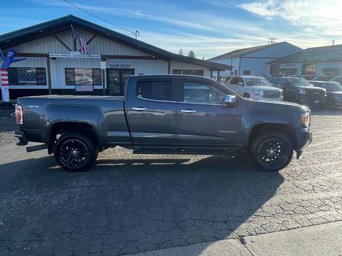 Used 2017 GMC Canyon SLT image 6