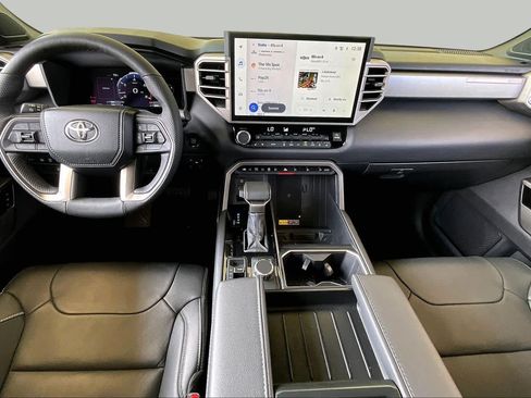 Used 2026 Toyota Tundra Limited AWD/4WD image 14