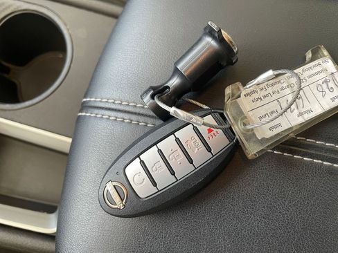 Used 2025 Nissan Altima 2.5 SV image 24