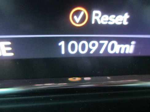 Used 2022 GMC Sierra 2500 Denali image 34