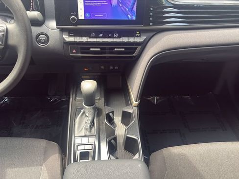 Used 2026 Toyota Camry LE FWD image 15