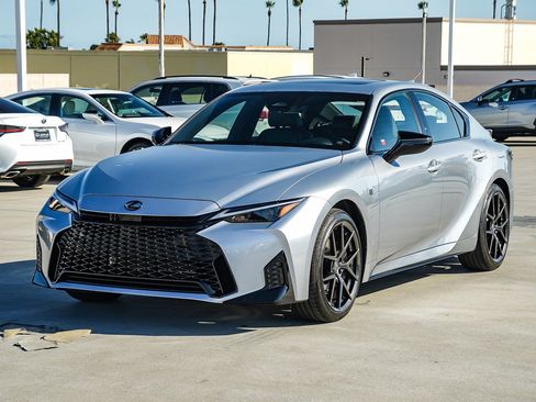 Used 2026 Lexus IS 350 F Sport RWD image 3