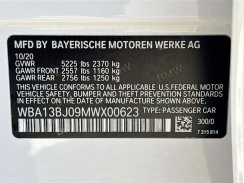 Used 2021 BMW 530i xDrive w/ Premium Package image 36