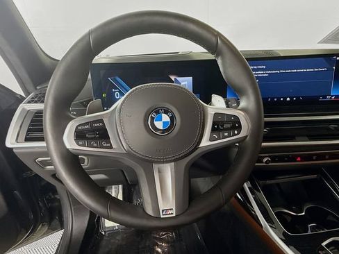 Used 2024 BMW X7 xDrive40i w/ M Sport Package AWD/4WD image 12