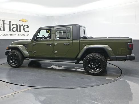Used 2023 Jeep Gladiator Sport AWD/4WD image 50