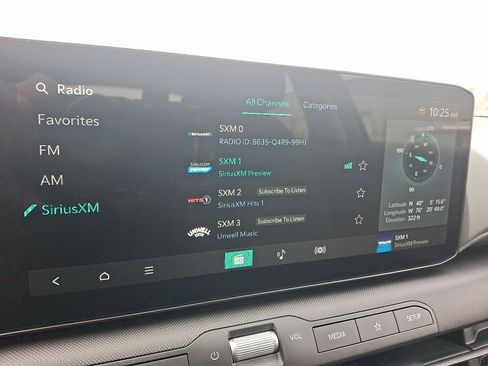 Used 2025 Kia K4 LXS image 16