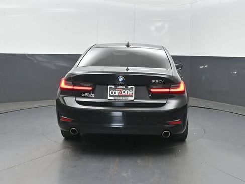 Used 2019 BMW 330i Sedan w/ Convenience Package RWD image 30