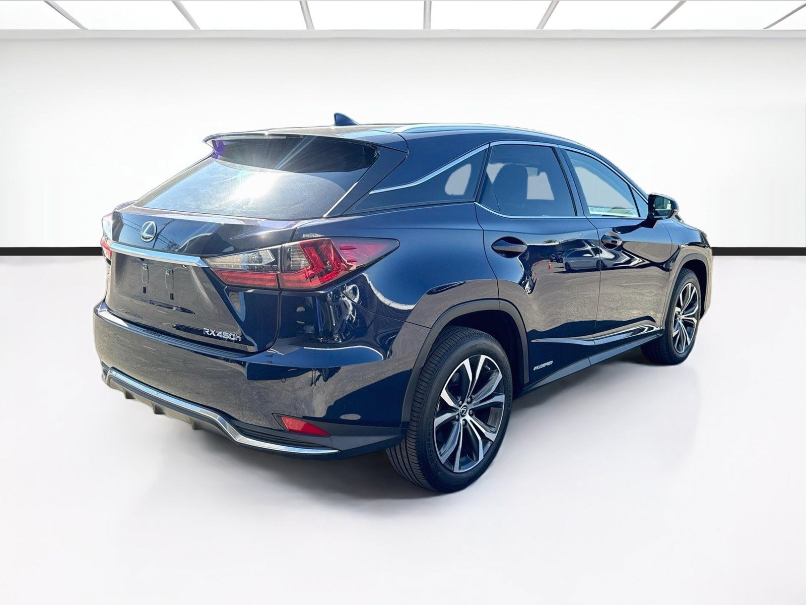 Used 2021 Lexus RX 450h AWD w/ Premium Package image 4