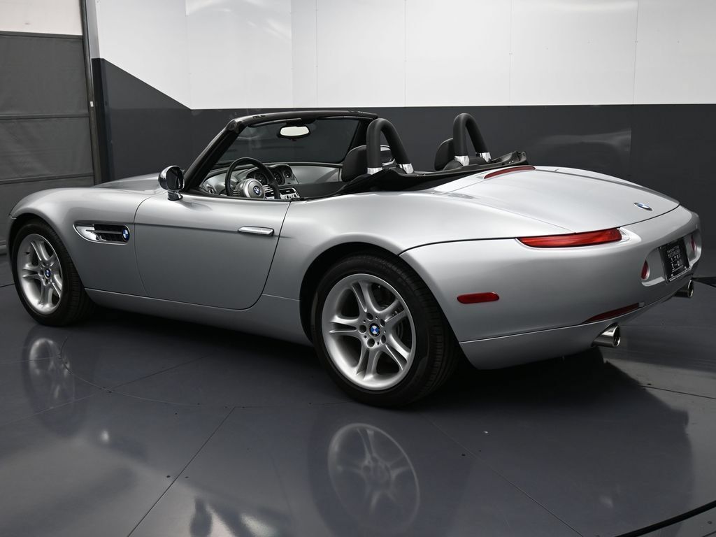 Used 2001 BMW Z8 RWD image 36