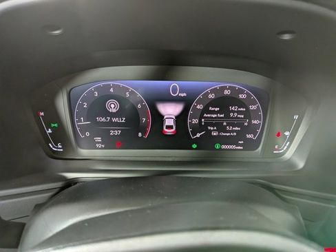 New 2025 Honda Accord SE image 4