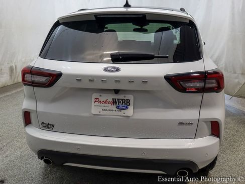 Used 2023 Ford Escape ST-Line w/ Tech Pack #1 image 7