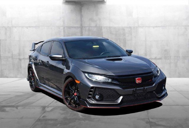 Used 2017 Honda Civic Type R image 2