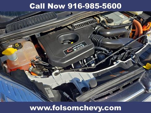 Used 2017 Ford C-MAX Energi Titanium image 32