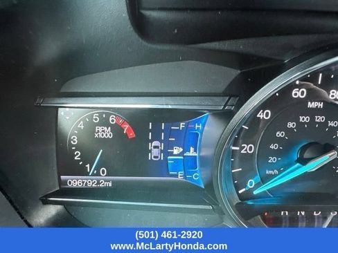 Used 2017 Ford Explorer Limited w/ Equipment Group 301A FWD image 7