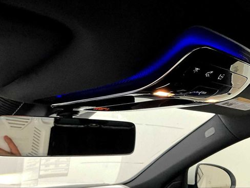 Used 2025 Mercedes-Benz C 300 Sedan image 20