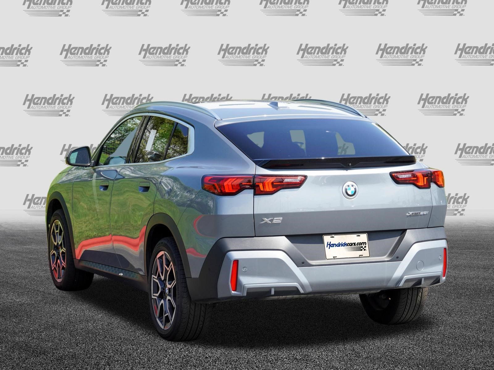 Certified 2025 BMW X2 xDrive28i AWD/4WD image 6