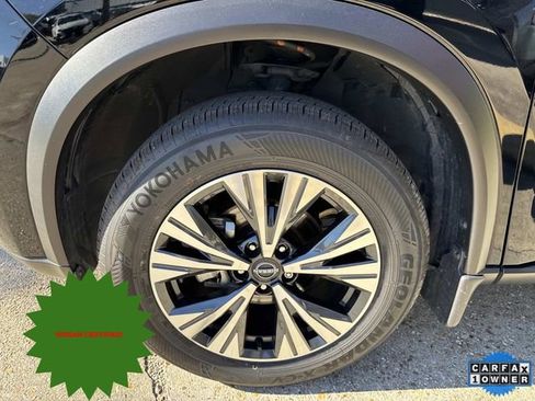 Certified 2023 Nissan Rogue SV image 3