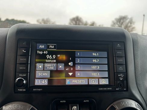 Used 2015 Jeep Wrangler Unlimited Sport w/ Quick Order Package 24S image 18