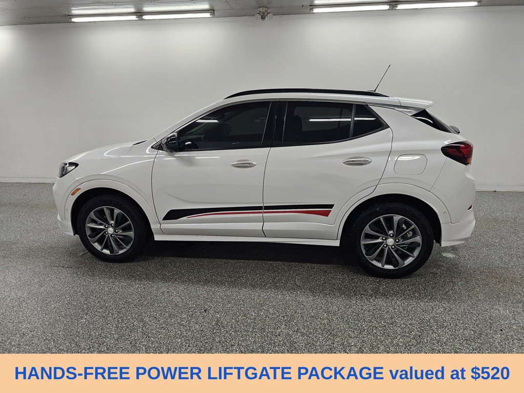 Used 2021 Buick Encore GX Essence w/ Advanced Technology Package AWD/4WD image 9