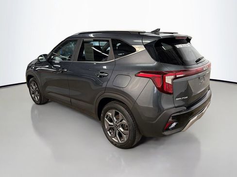 Used 2024 Kia Seltos S FWD image 8