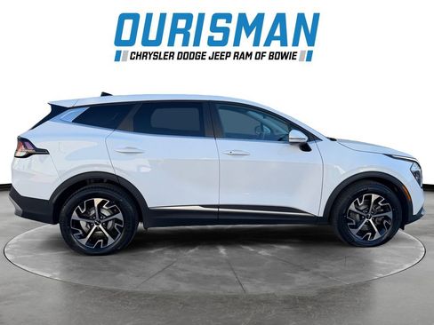 Used 2023 Kia Sportage EX image 7