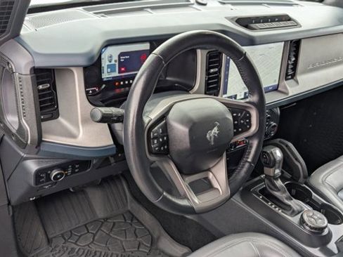 Used 2024 Ford Bronco Outer Banks w/ Sasquatch Package image 9