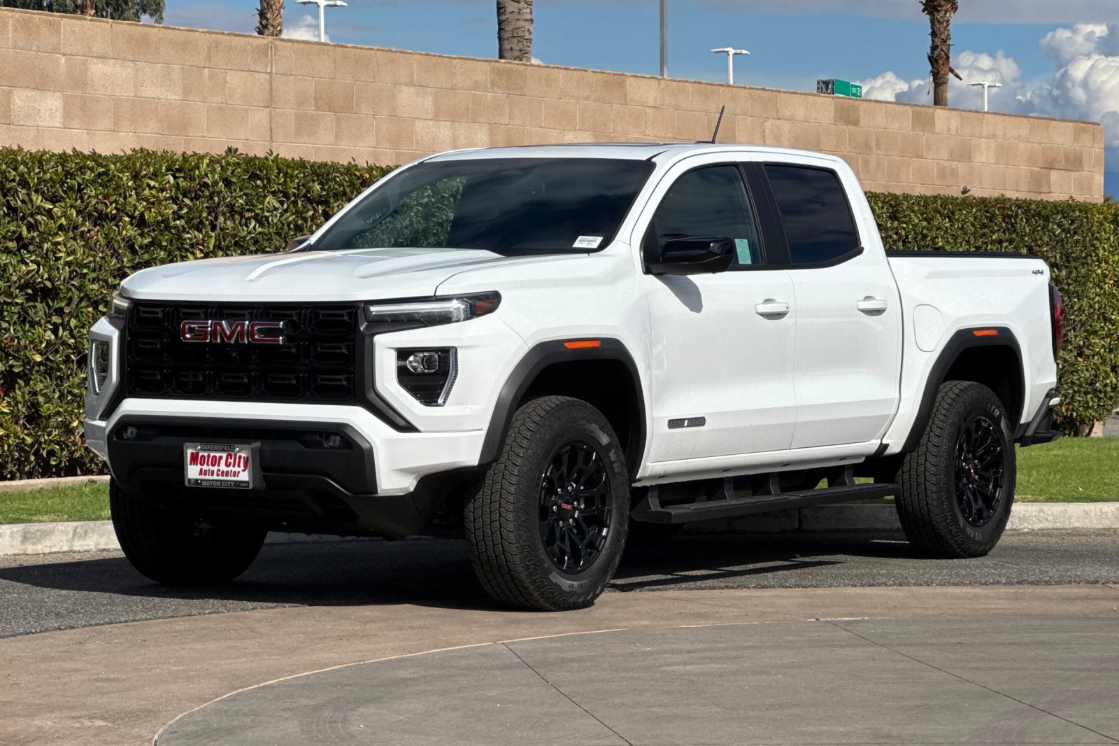Certified 2026 GMC Canyon Elevation w/ Convenience Package AWD/4WD image 8