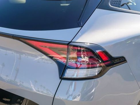 Certified 2023 Kia Sportage SX FWD image 8