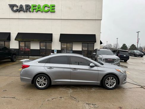Used 2016 Hyundai Sonata SE image 14
