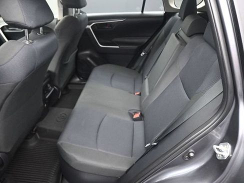 Used 2025 Toyota RAV4 LE AWD/4WD image 19