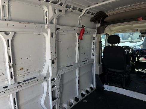 Used 2021 RAM ProMaster 2500 image 16