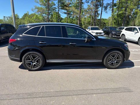 Used 2023 Mercedes-Benz GLC 300 4MATIC image 4
