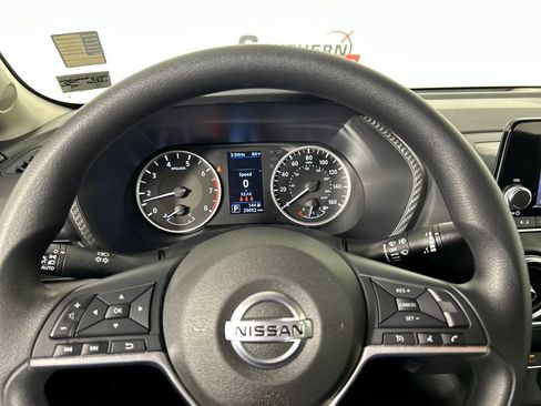 Used 2023 Nissan Sentra S image 12