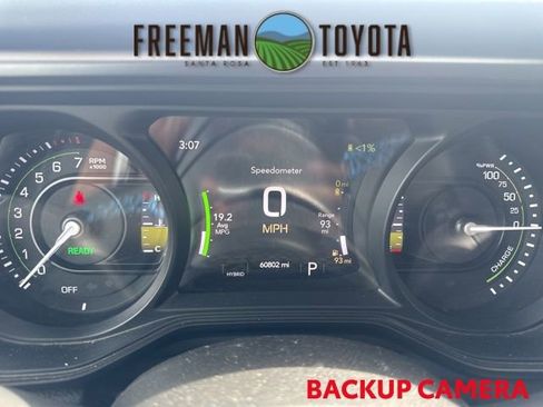 Used 2024 Jeep Wrangler Unlimited Rubicon 4xe AWD/4WD image 8