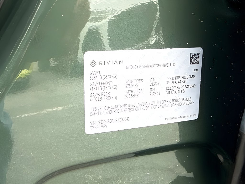 Used 2024 Rivian R1S Adventure Quad AWD/4WD image 33