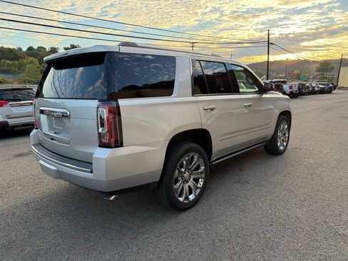Used 2015 GMC Yukon Denali w/ Premium Package image 7