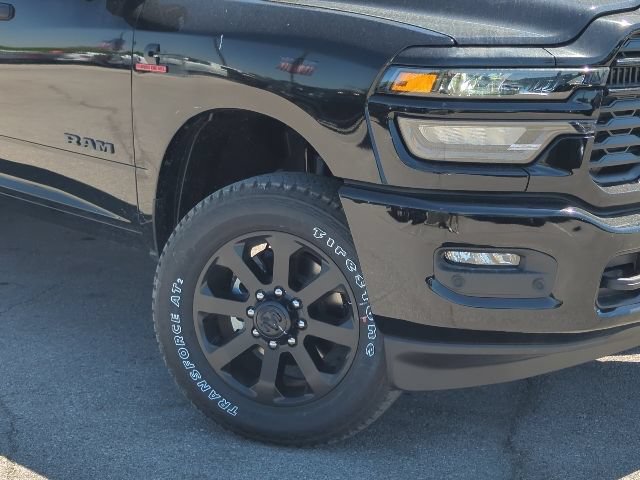 New 2026 RAM 3500 Big Horn AWD/4WD image 2