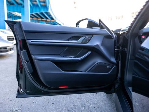 New 2026 Porsche Taycan RWD image 40